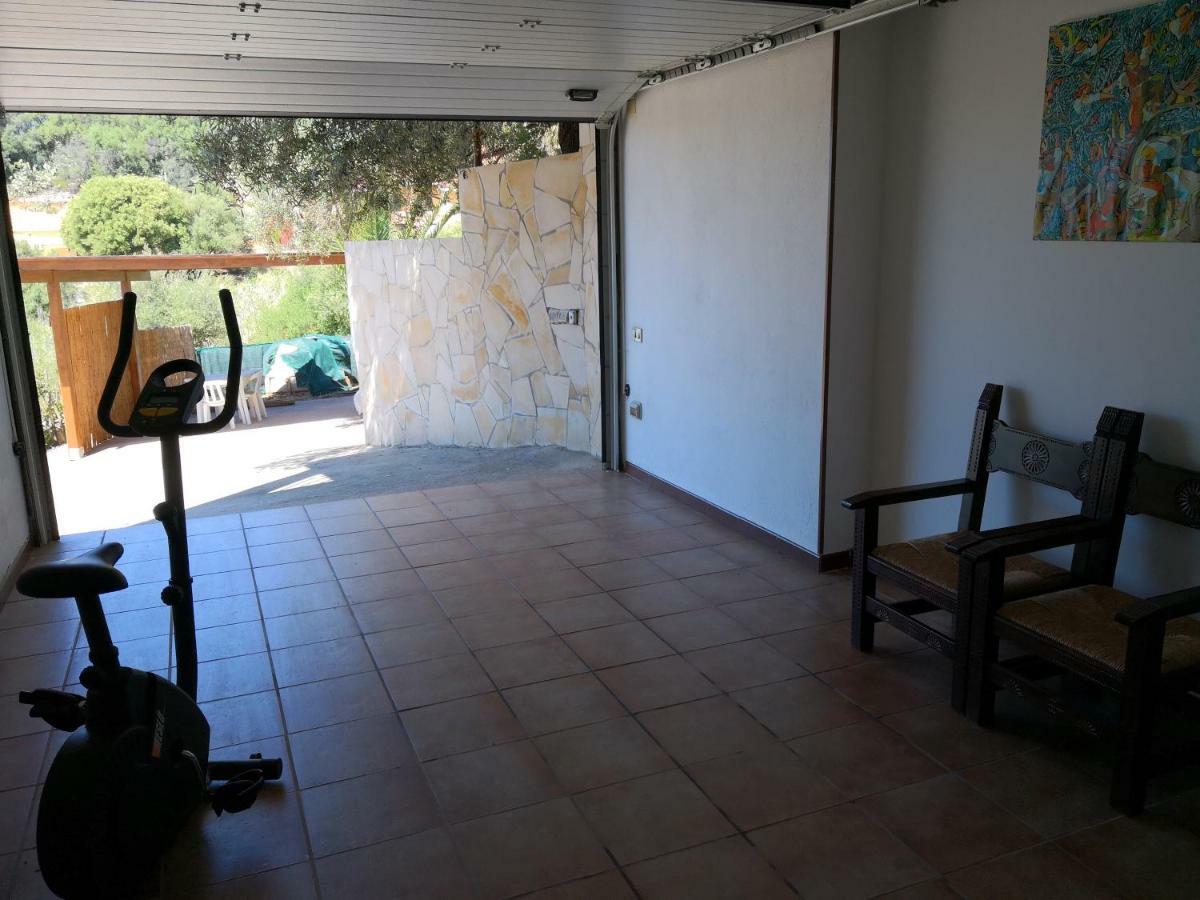 Sa Domu Vila Quartu SantʼElena Exterior foto